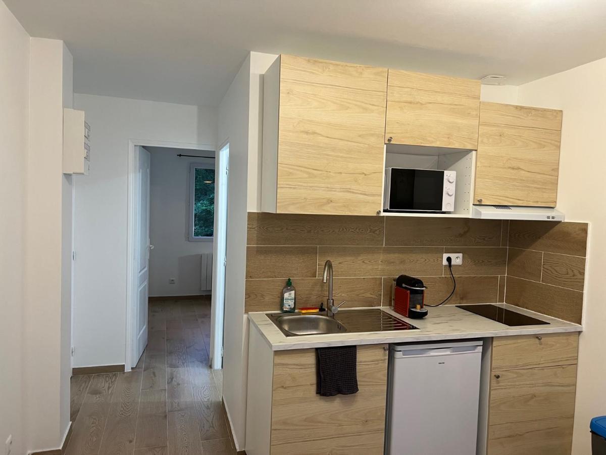 Appartement Lumineux Pres Metro Saint-Denis  Exteriér fotografie