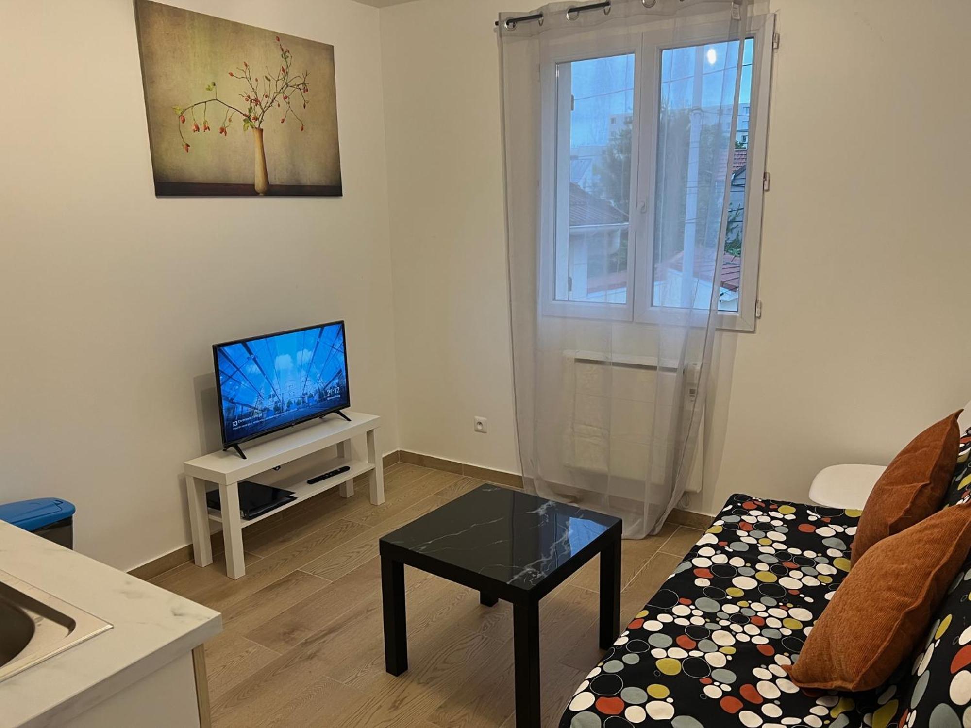 Appartement Lumineux Pres Metro Saint-Denis  Exteriér fotografie