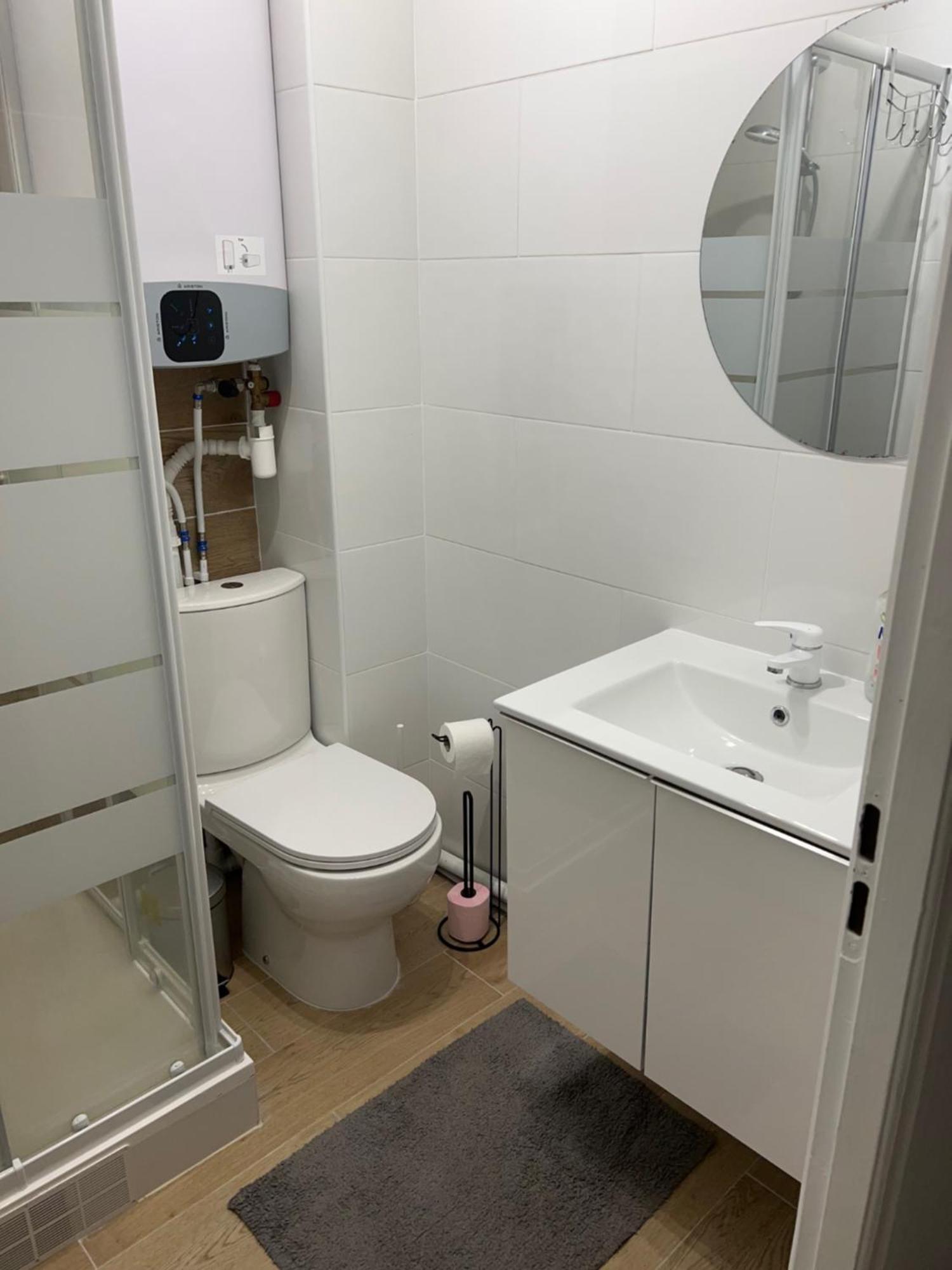 Appartement Lumineux Pres Metro Saint-Denis  Exteriér fotografie
